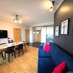 Apartament Z 3 Sypialniami Przy Plazy